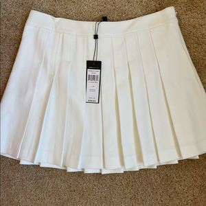Brand New BCBG pleated tennis skirt